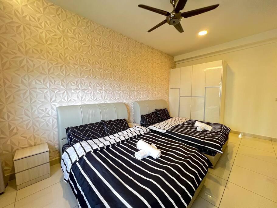 Meridinmedini Familytrip 5Min To Legoland By Vdo Homestay Nusajaya  Exterior photo
